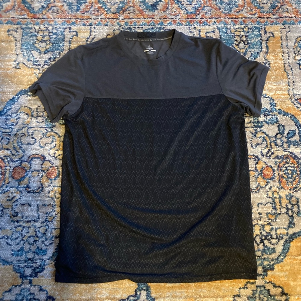 prAna Breathe Men Yoga Stretch Charcoal T Shirt